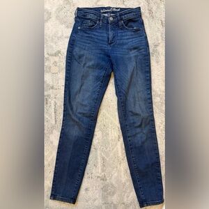 Universal Thread Dark Blue Denim Jeans.  Classic skinny.